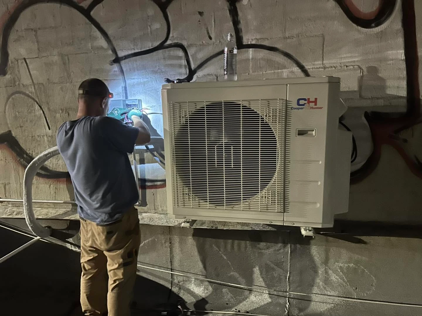 Multi-Zone Mini Split Services services by expert local HVAC technicians near you. Call Mini Split Local Pros for same day repairs.
